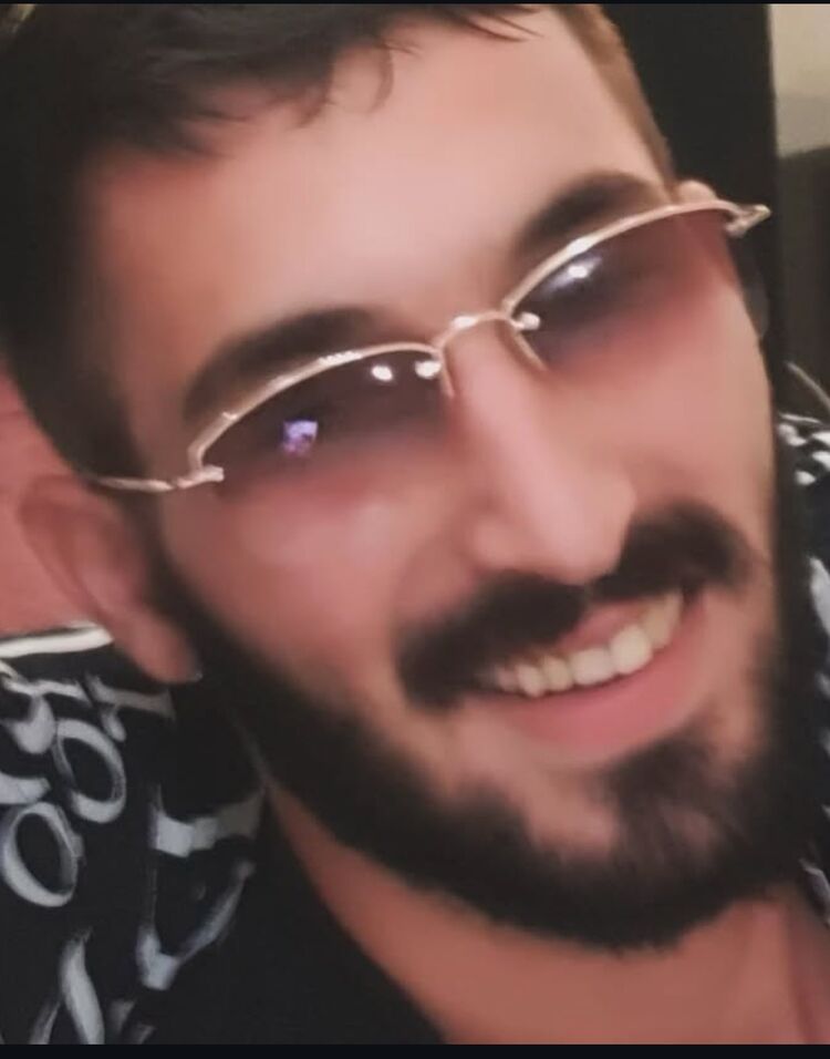  52732769  , 19 ,    --