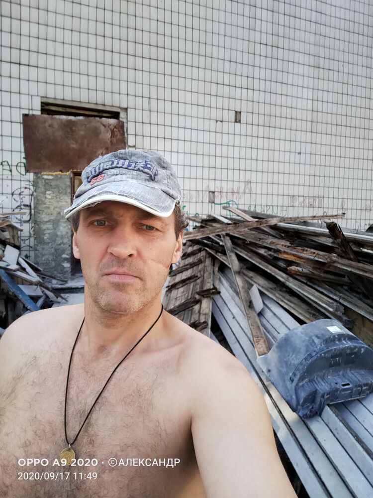  24285369  , 49 ,    