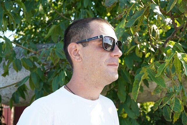  ,   M, 37 ,   ,   , c 