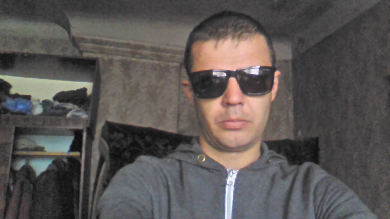 46109539  , 35 ,    