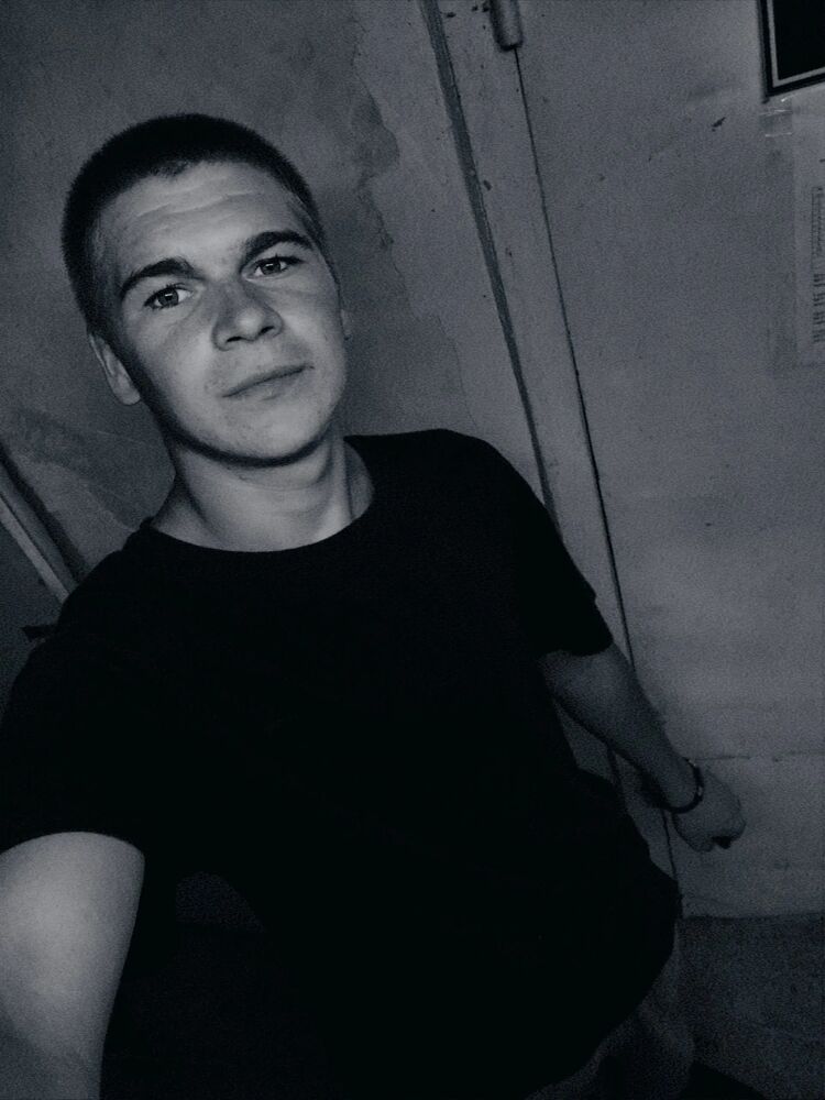  46539089  , 21 ,    