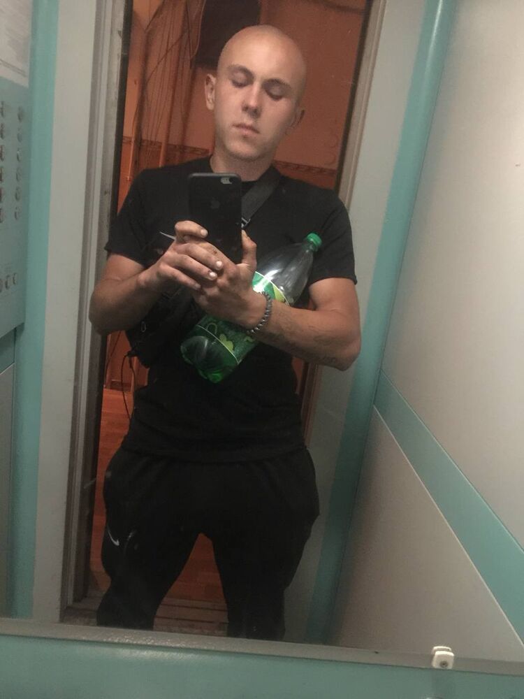  52852739  , 22 ,    