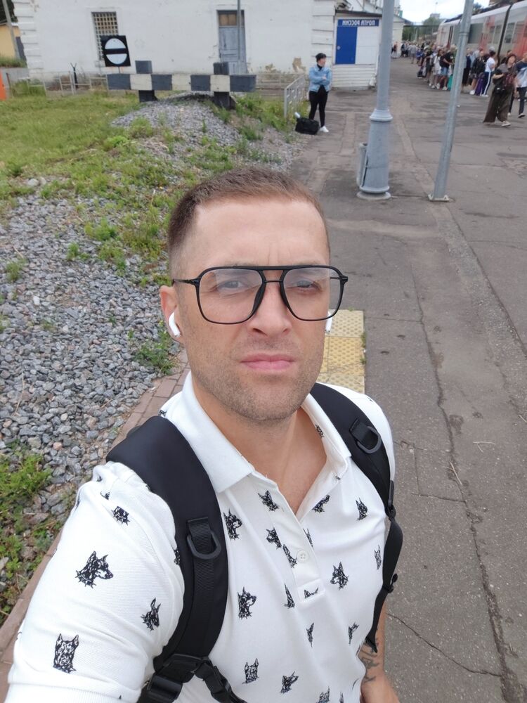  44663109  Nikita, 35 ,    