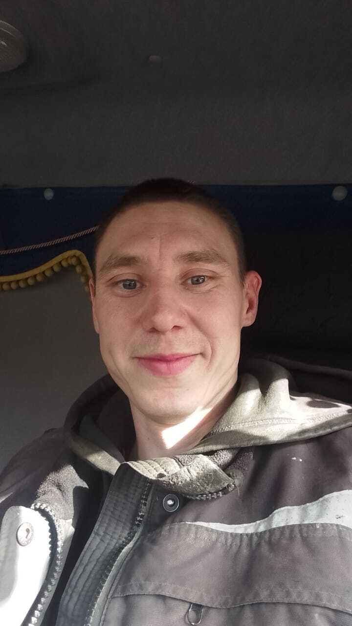  46471819  , 30 ,    