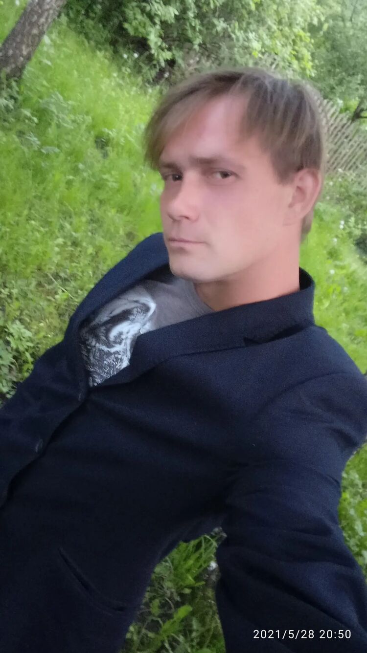  ,   Dmitry, 32 ,   ,   , c , 
