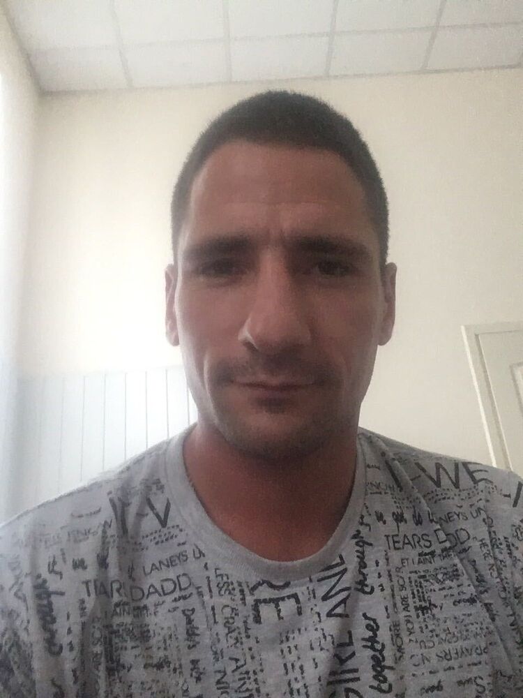  ,   Maxx, 32 ,   ,   