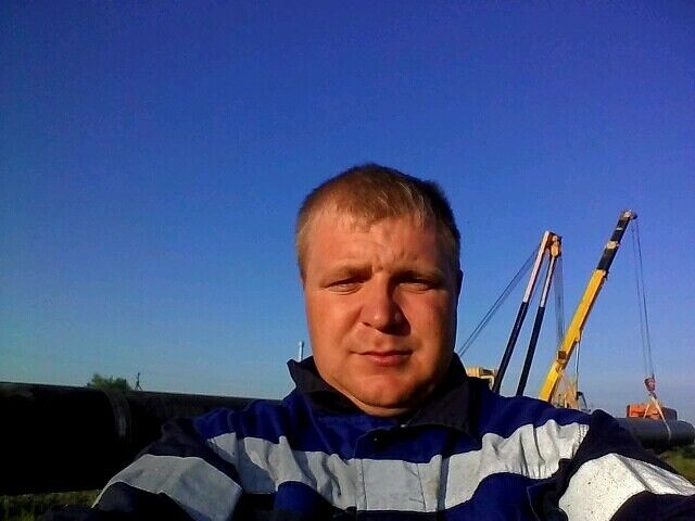  47741009  Anton, 38 ,    