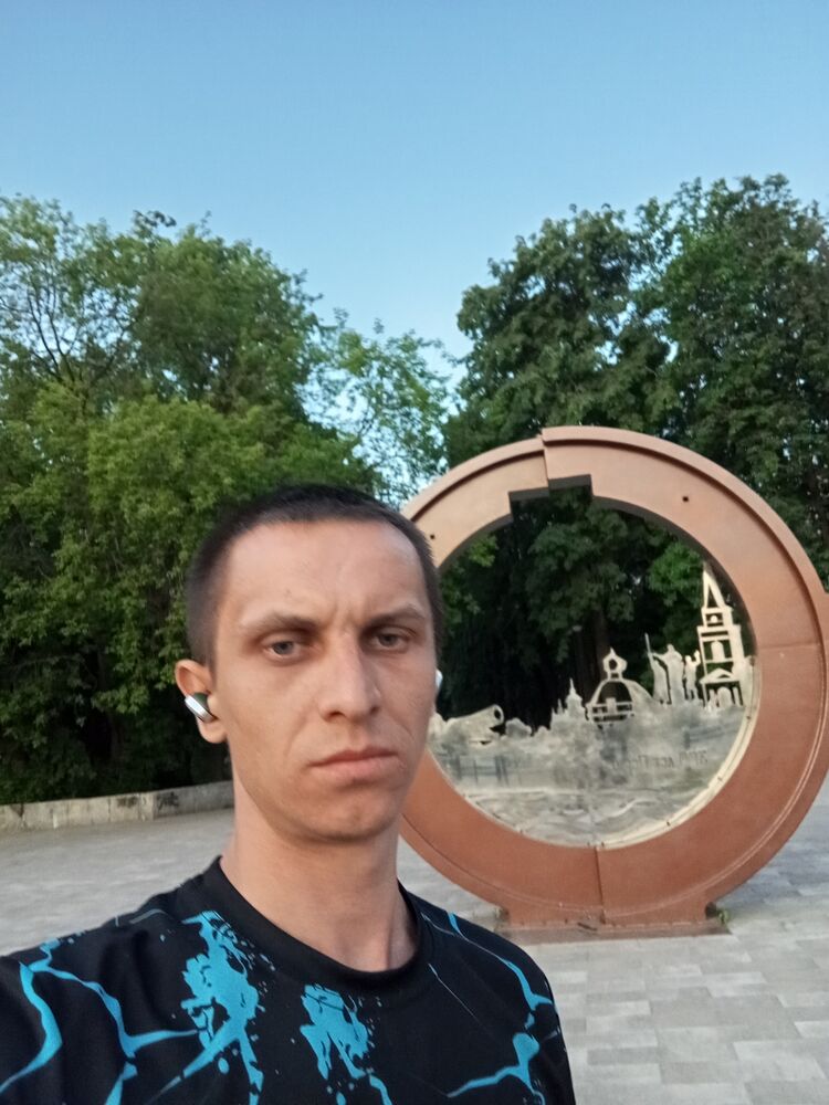  52022239  , 31 ,    