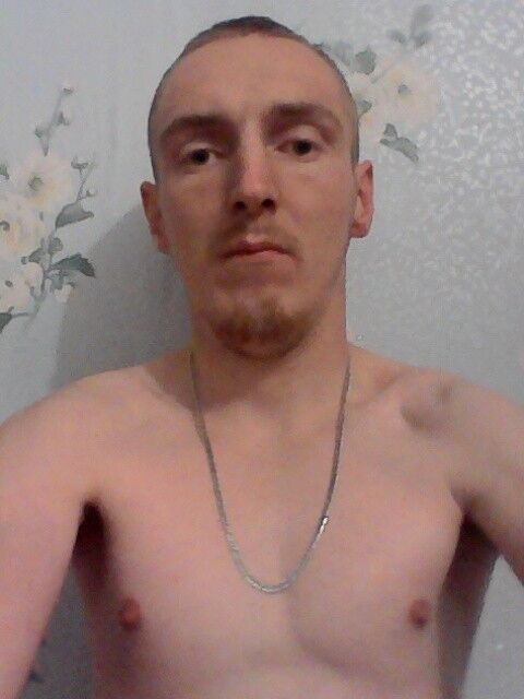 10469819  , 32 ,    
