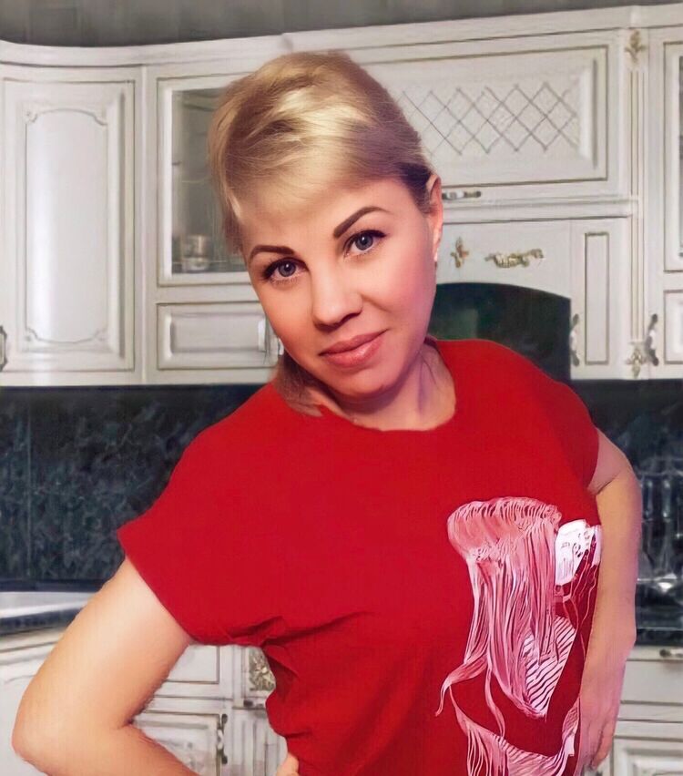  46996379  Ekaterina, 43 ,    