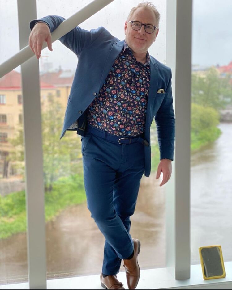  50475989  Harrison, 60 ,    Rosengarten