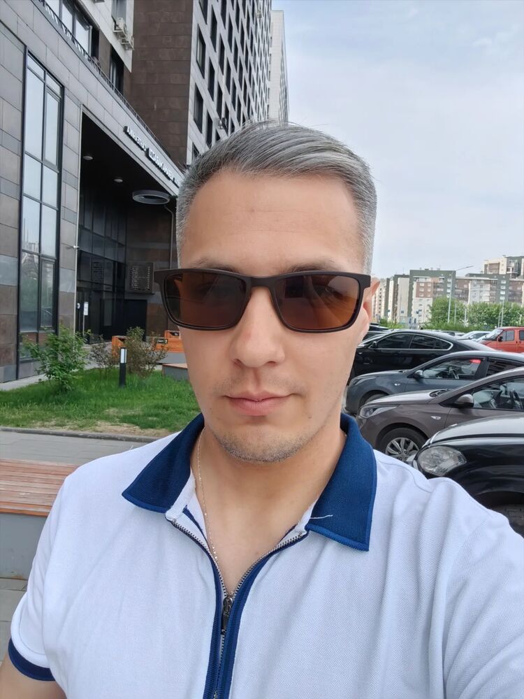  43825159  , 35 ,    