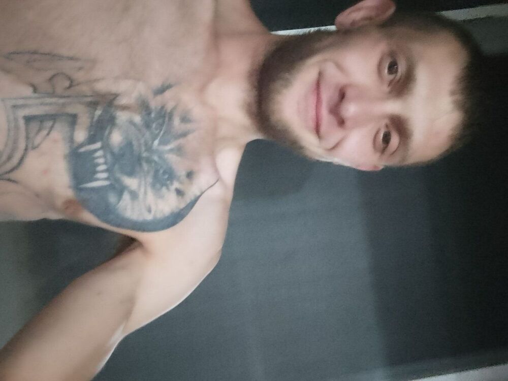  43610579  , 33 ,    