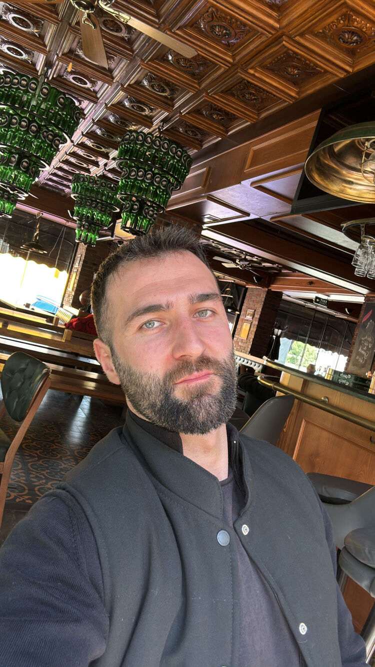  ,   Yasin, 49 ,   ,   