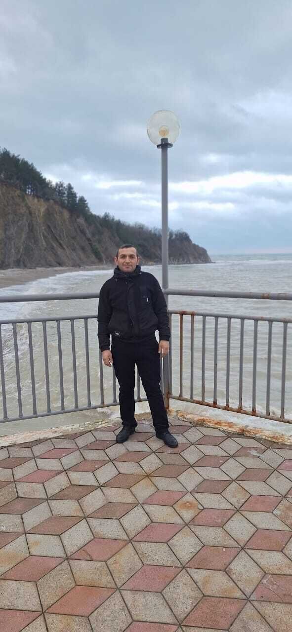  ,   Asim, 36 ,   ,   