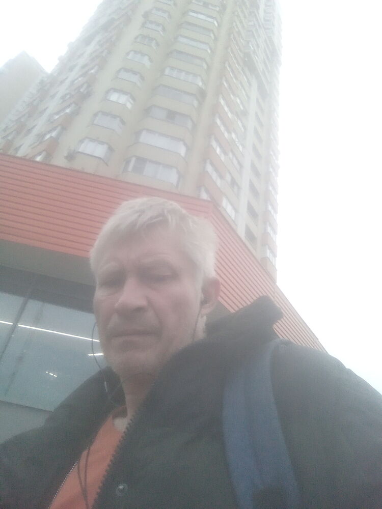  29364109  Vasilii, 50 ,    