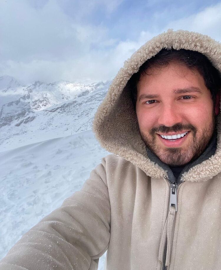 ���� 37544999 ������� Alexander, 48 ���, ���� ���������� � ������