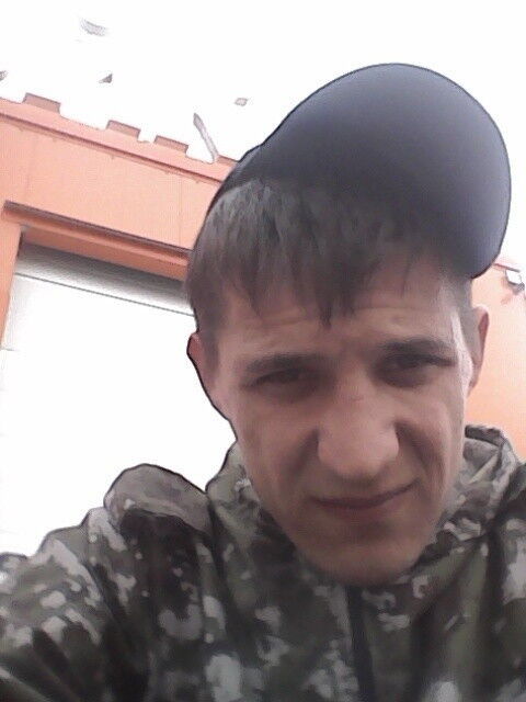  ,   Aleksandr, 31 ,   ,   , c 