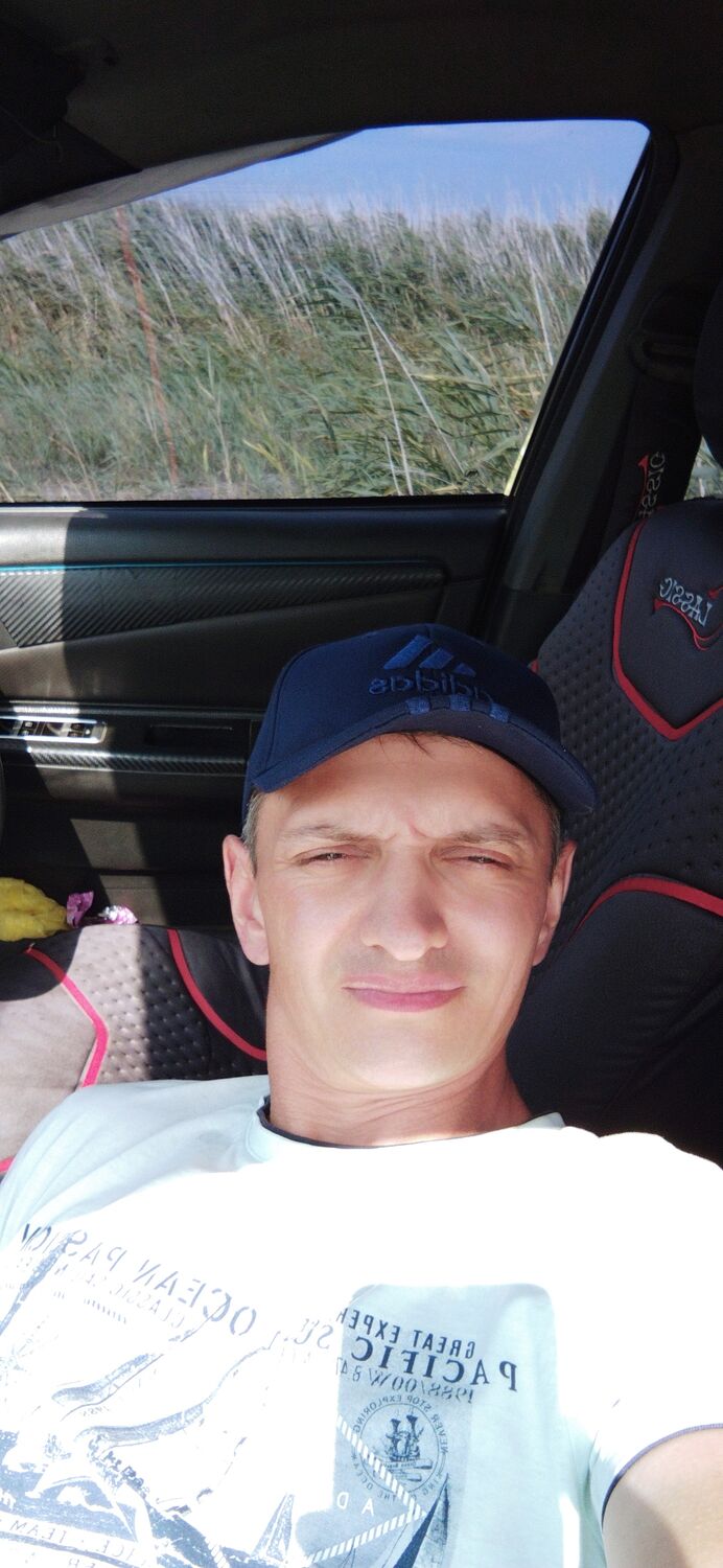  ,   Dima, 45 ,   ,   