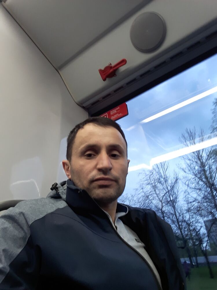  28505509  Hab, 38 ,    
