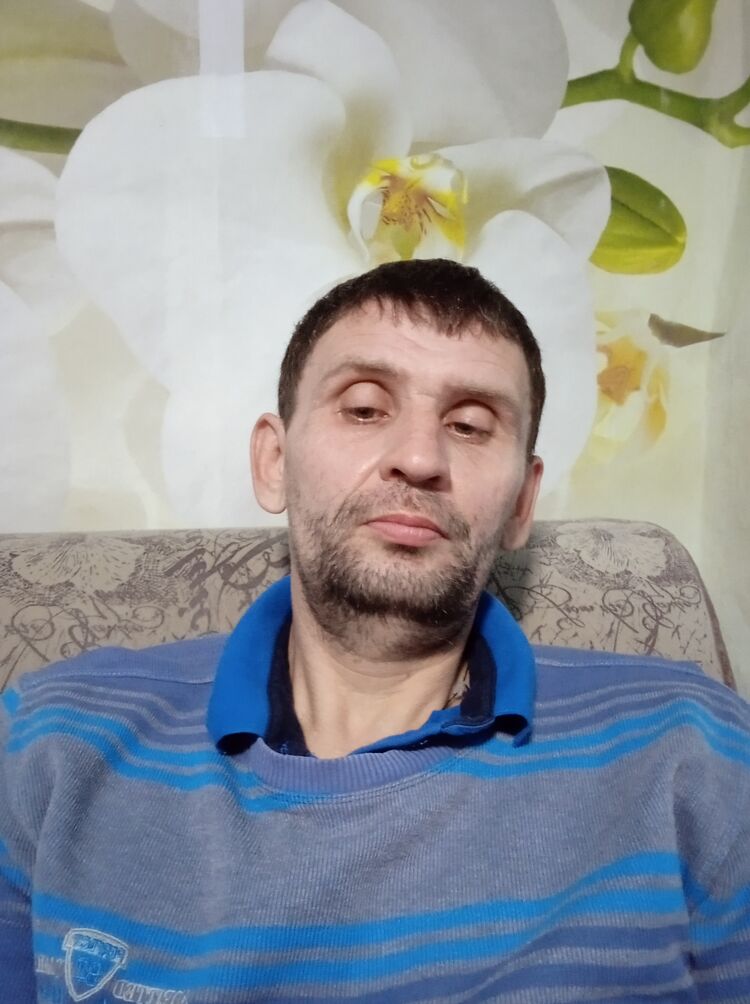  48982899  , 42 ,    