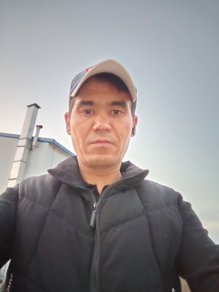  51595479  Akmaljon, 39 ,    