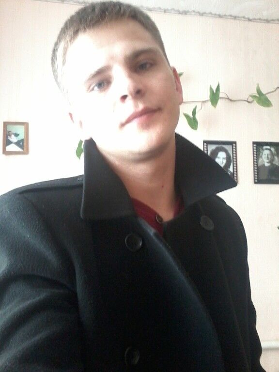  ,   Max, 37 ,   