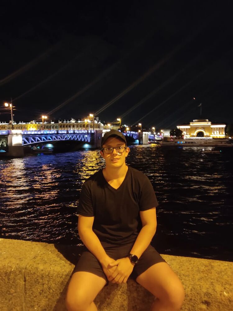 29318409  Kirill, 22 ,    