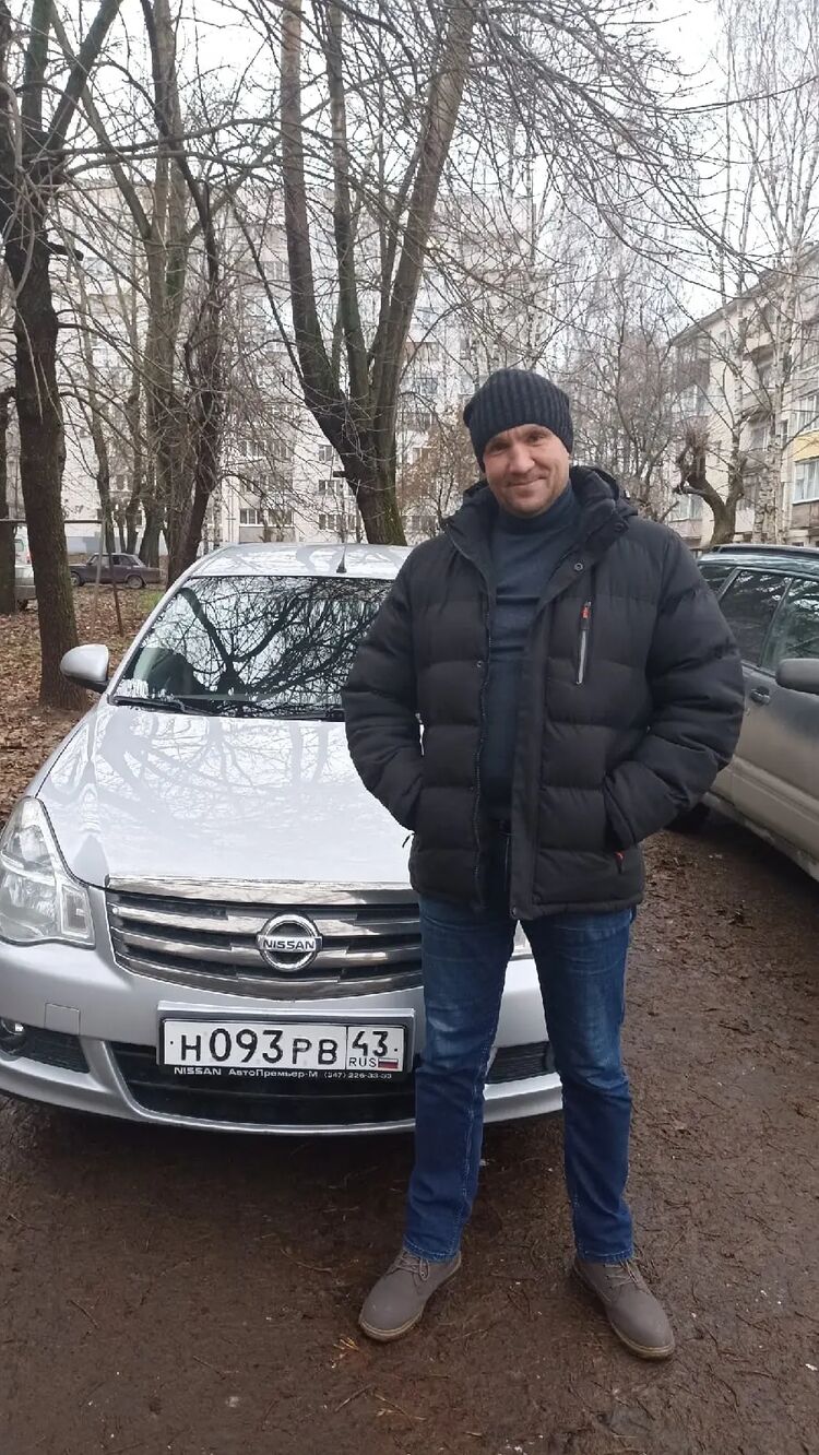  ,   Sergey, 48 ,   ,   
