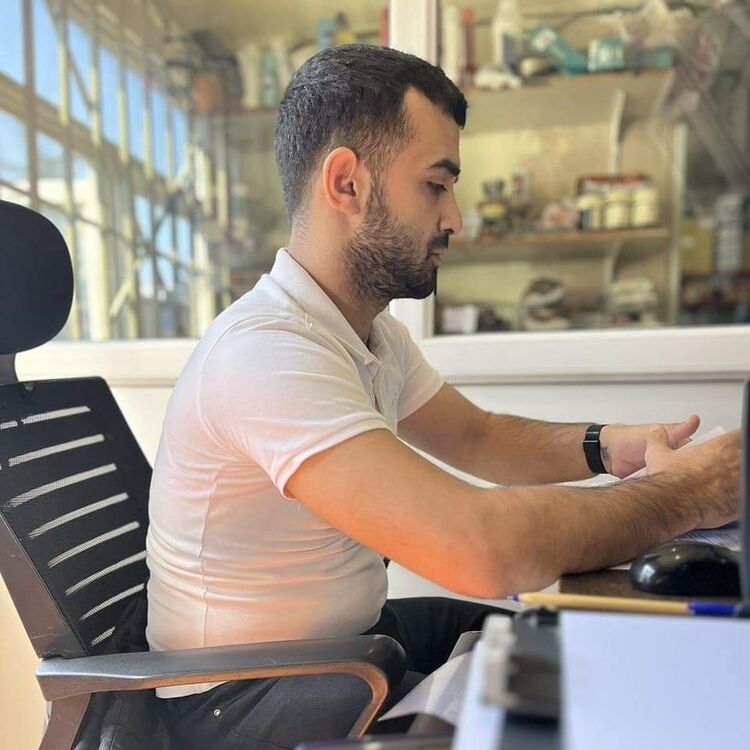  ,   Igor, 29 ,   ,   