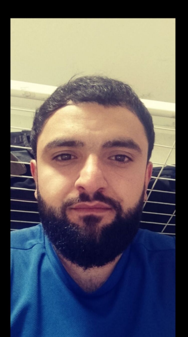  53465009  Razmik, 26 ,    