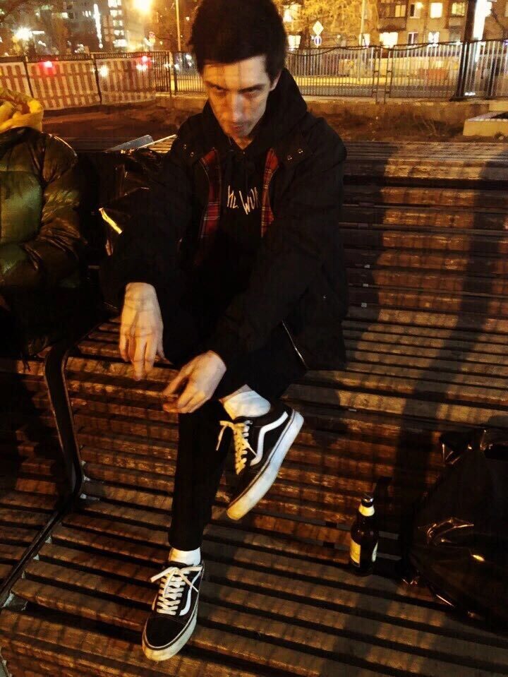  33170059  Ivan, 36 ,    