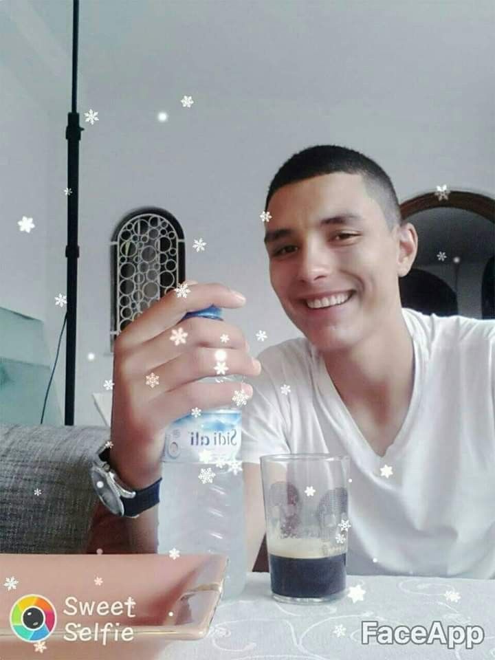  17392599  Youssef, 30 ,    Kenitra-Gharb