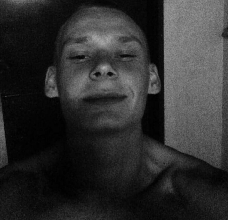  40186369  , 25 ,    