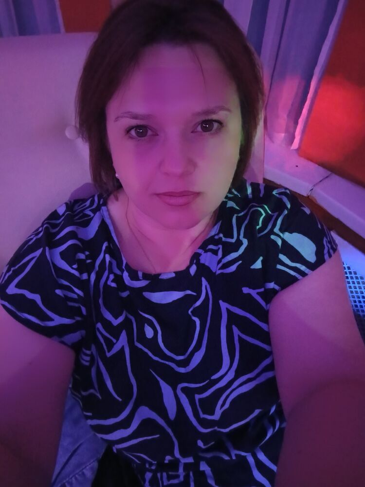  53151259  , 38 ,    -