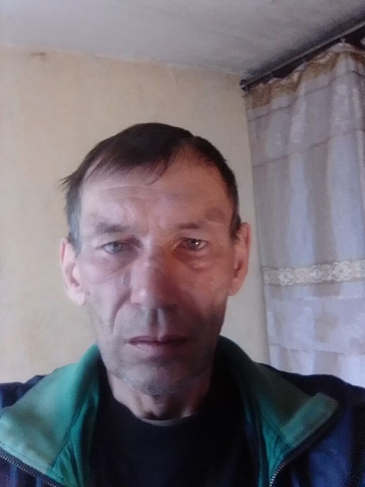  42556389  , 51 ,    