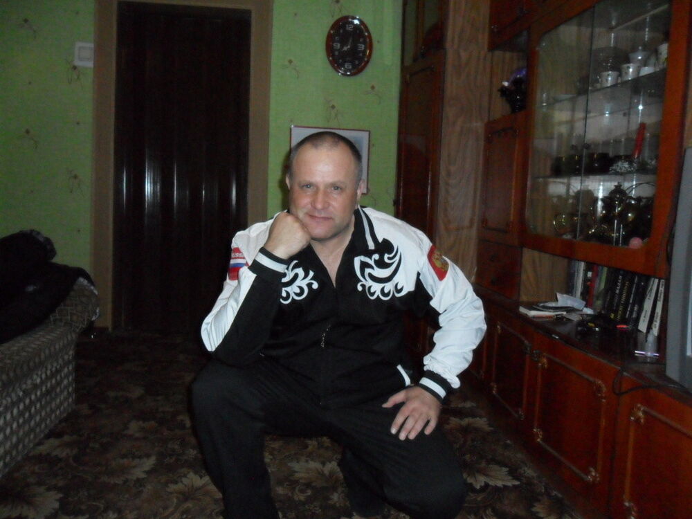  14985269  Leonid, 65 ,    