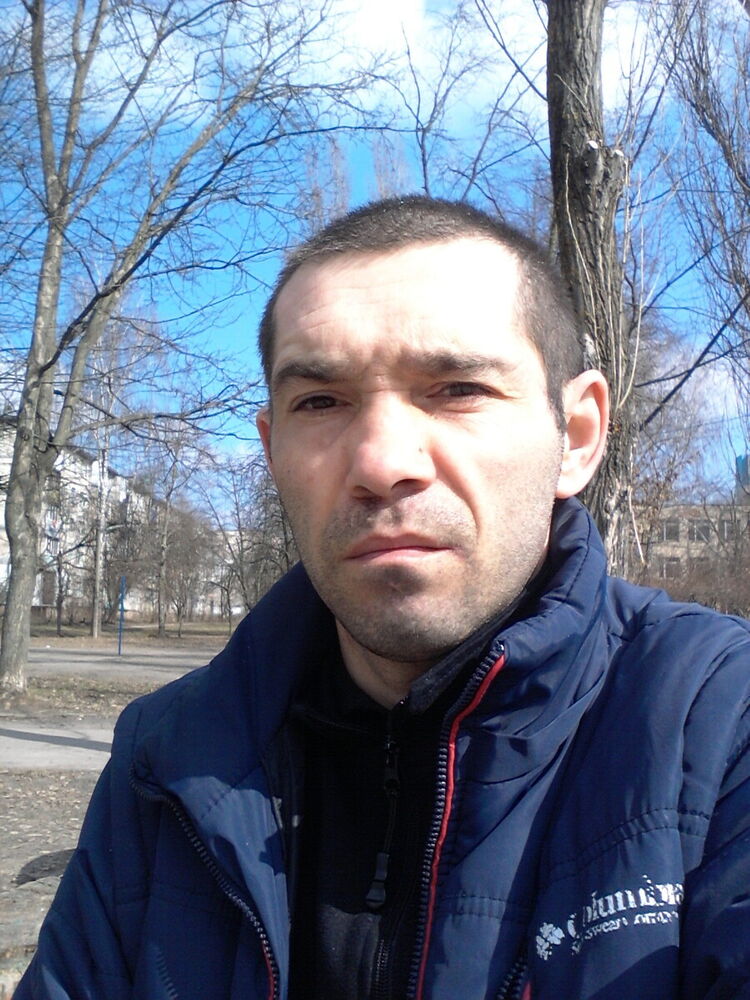  22557619  Alexandr, 38 ,    