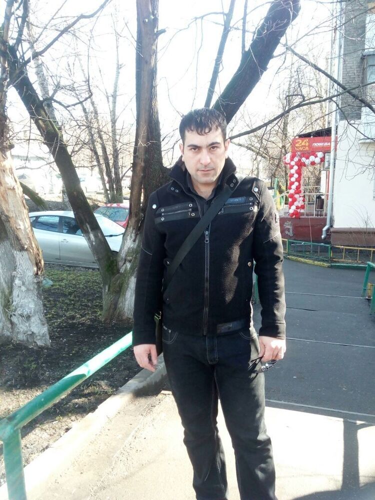  ,   Tigran, 39 ,  