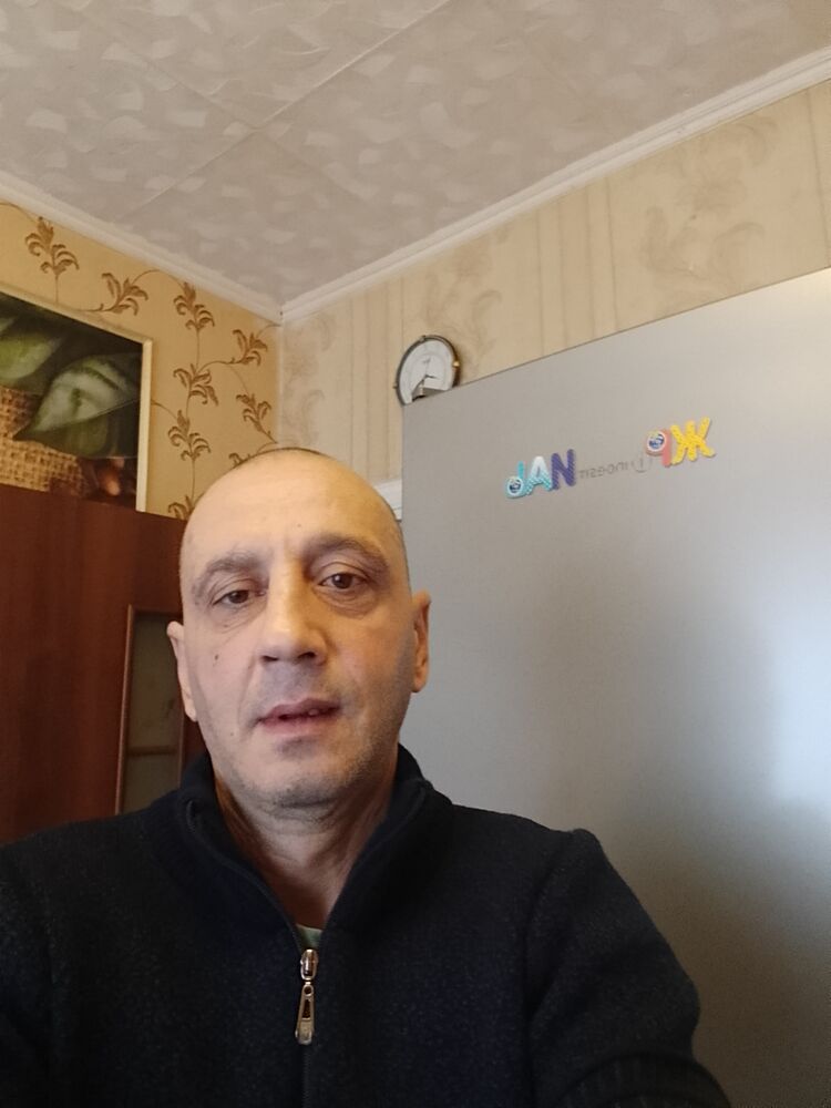  54468509  , 52 ,    --