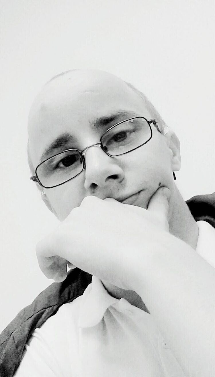  32990689  , 31 ,    -