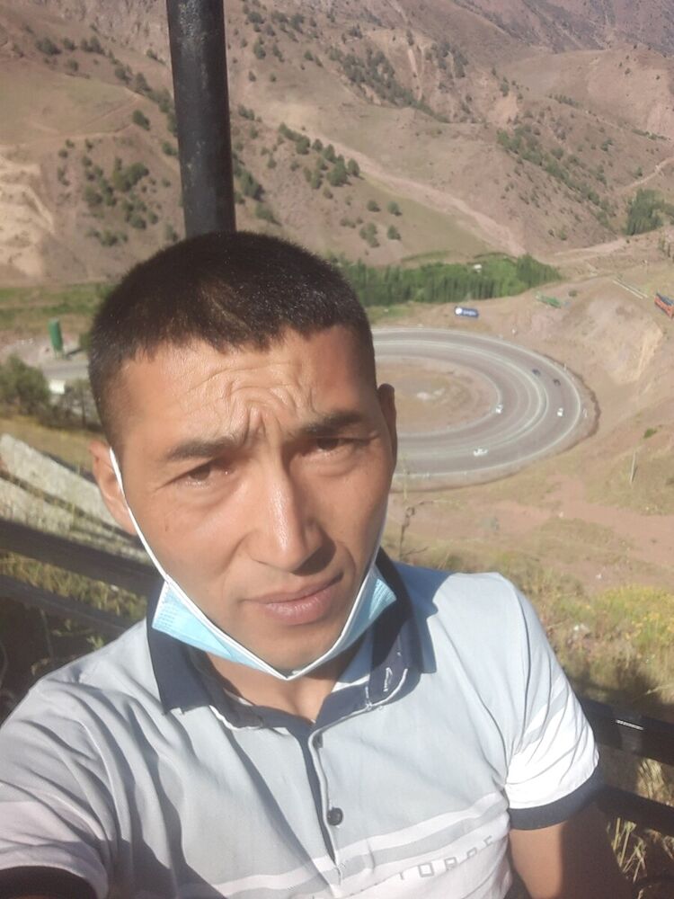  20968699  Elyorbek, 33 ,    