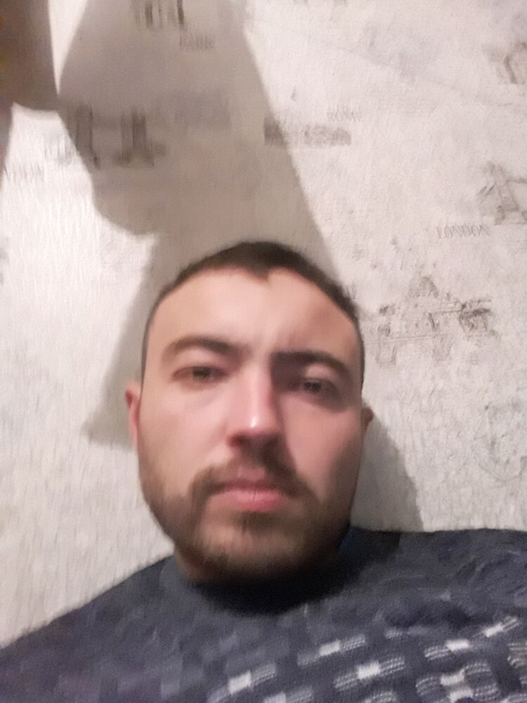  ,   Fariz, 33 ,   ,   , c 