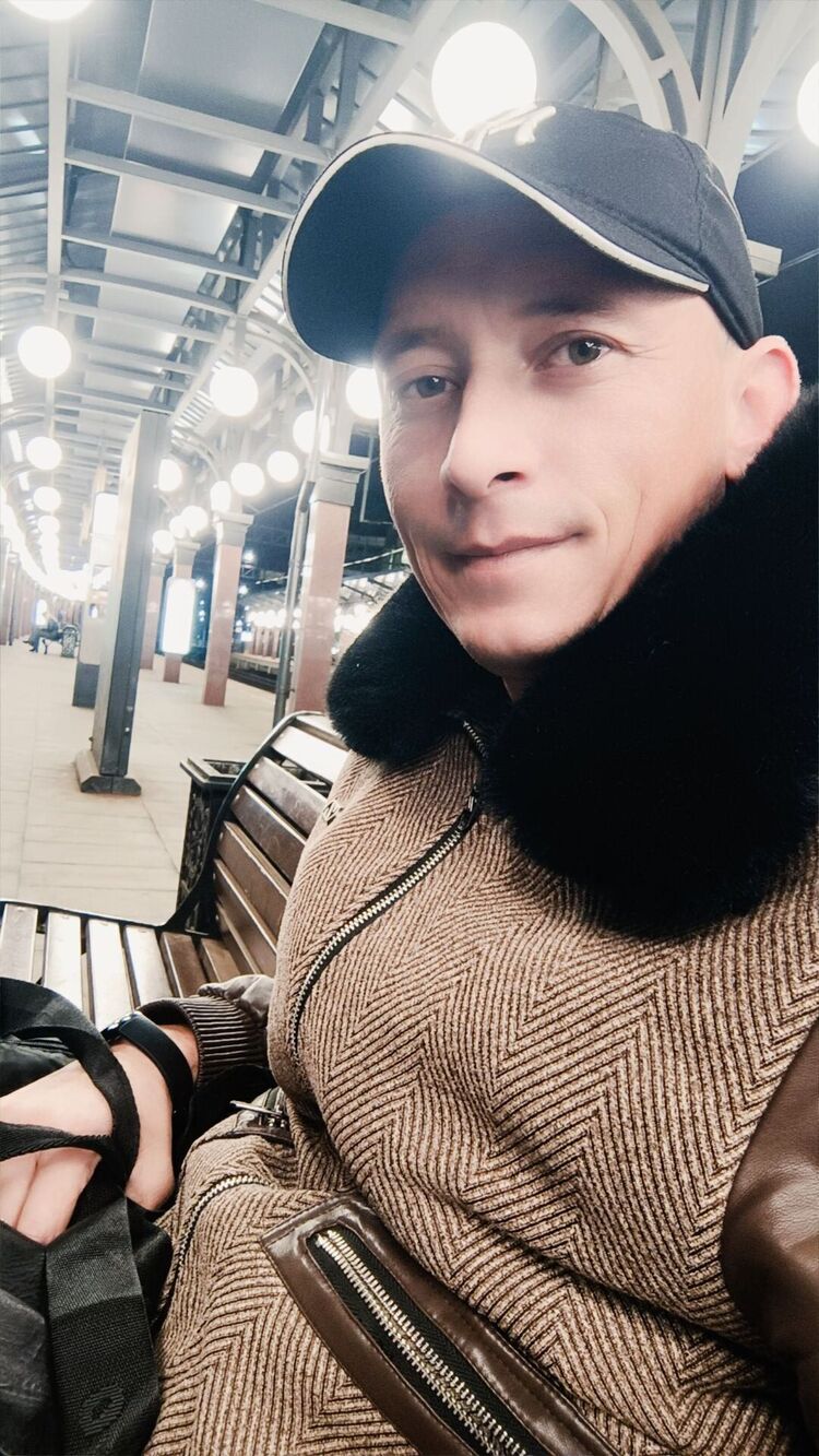  54059679  Alexander, 28 ,    