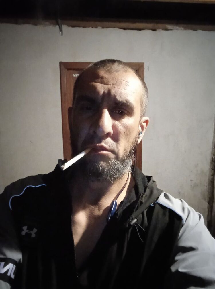  34610729  , 42 ,    