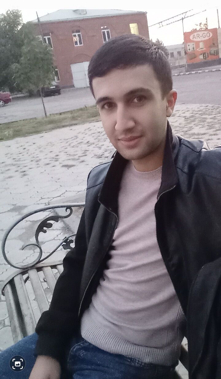  ,   Aleqs, 21 ,   ,   