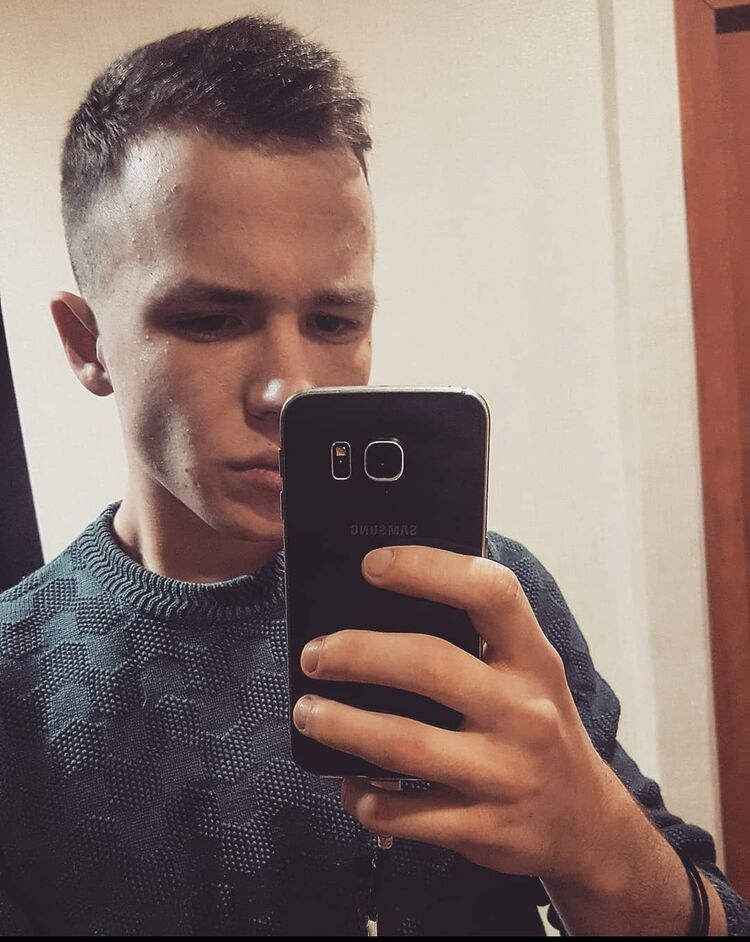  ,   Vitaly, 29 ,   c 