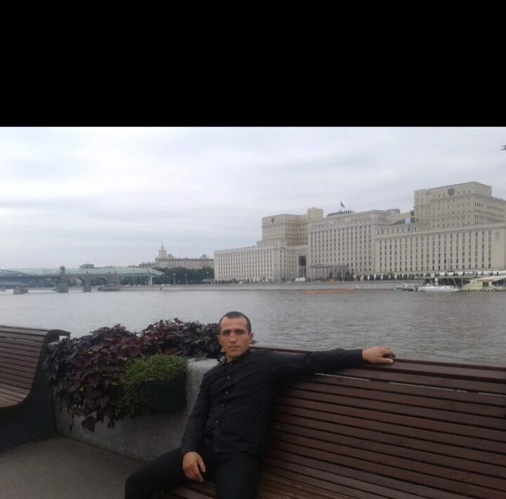  ,   Hovo, 42 ,   ,   