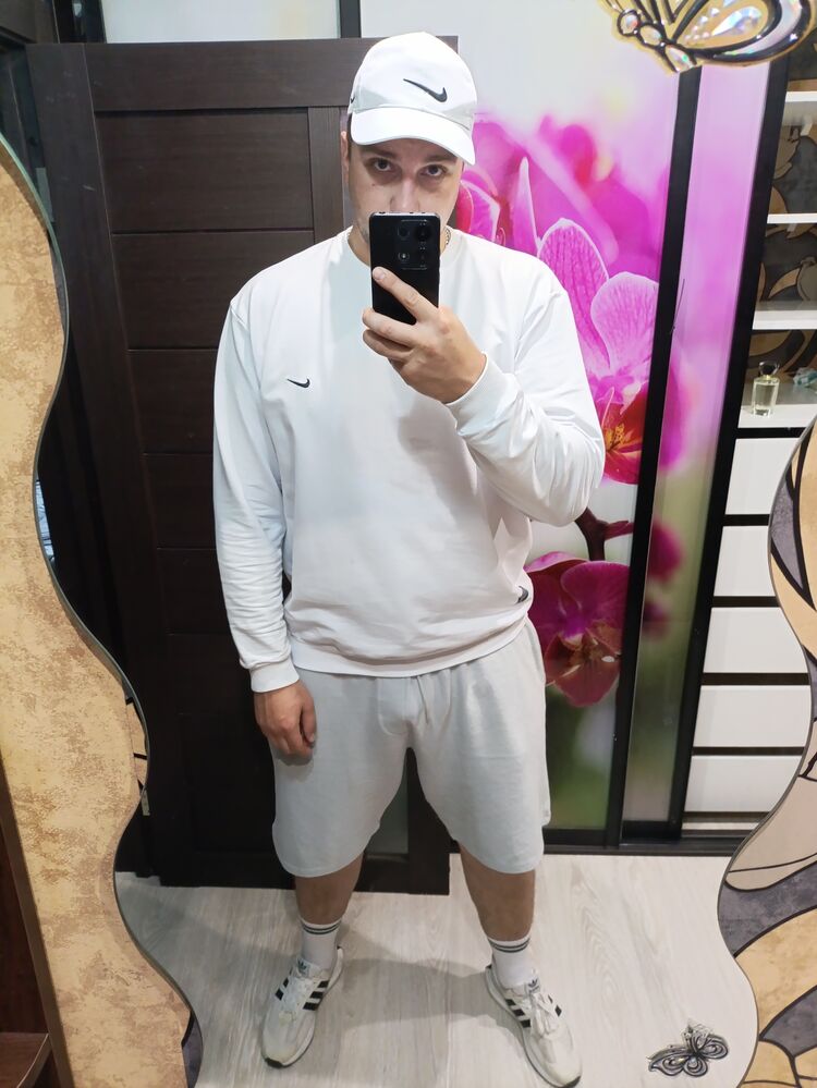  46558049  , 24 ,    