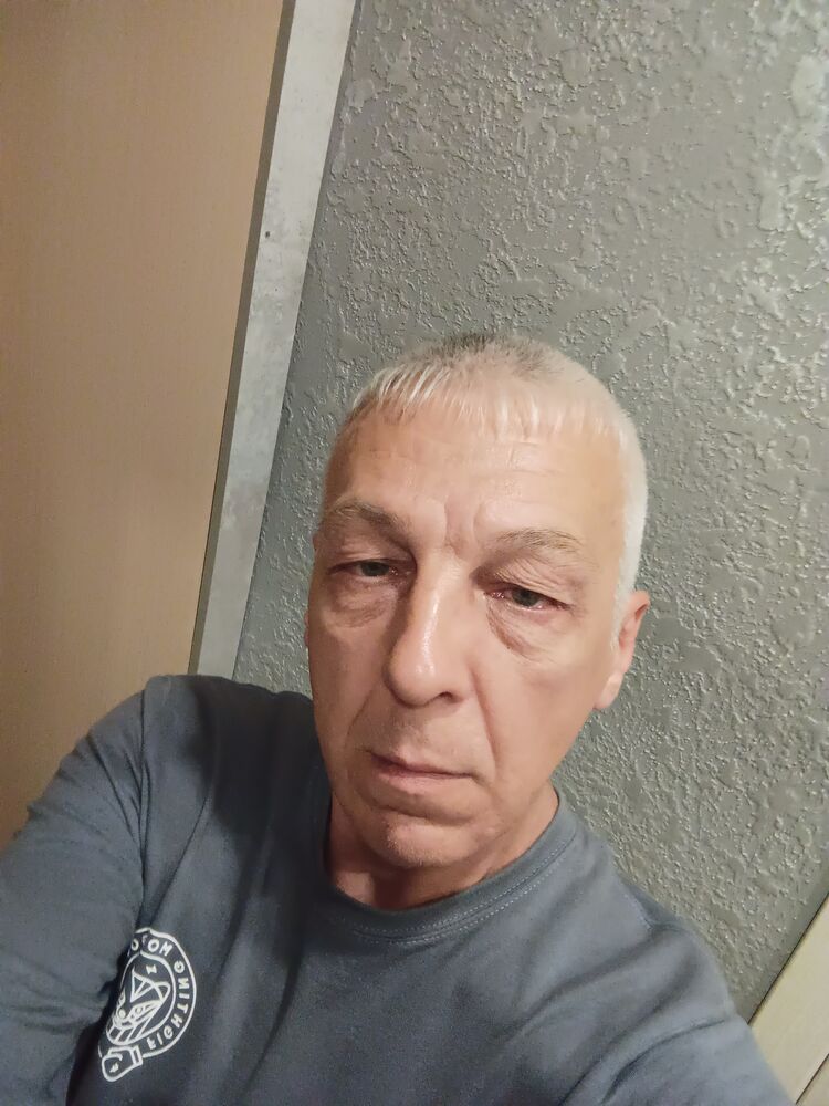  52003879  , 46 ,     